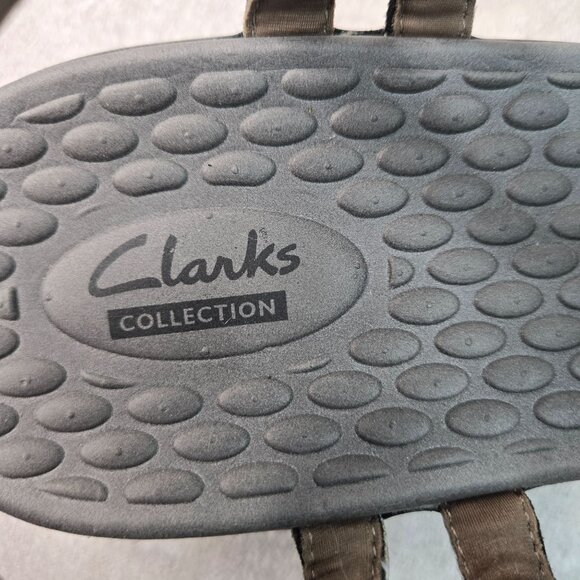 Clarks Open Toe T Strap Sandals Sz 11 Bronze Flat Casual Walking Strappy Comfort - Picture 13 of 13